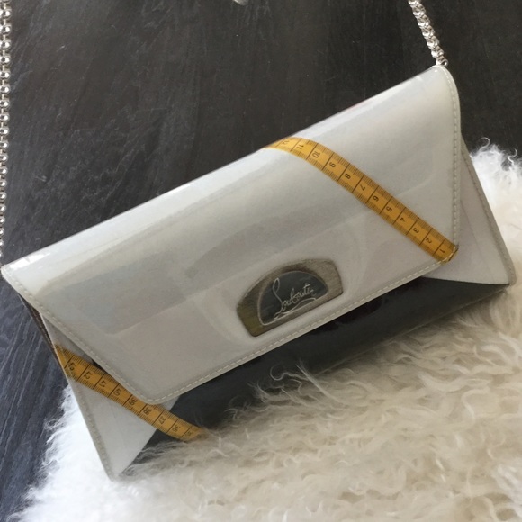 BRAND NEW Louboutin Purse - Picture 7 of 9